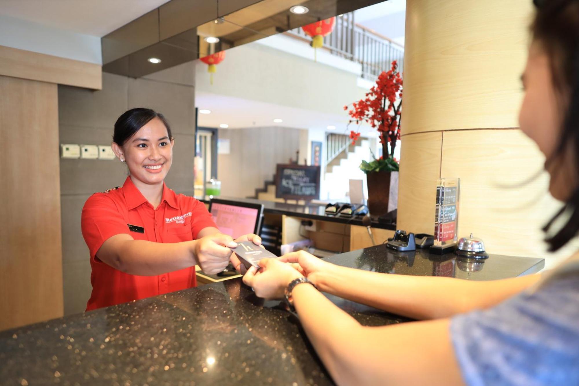 Metland Hotel Cirebon Eksteriør bilde